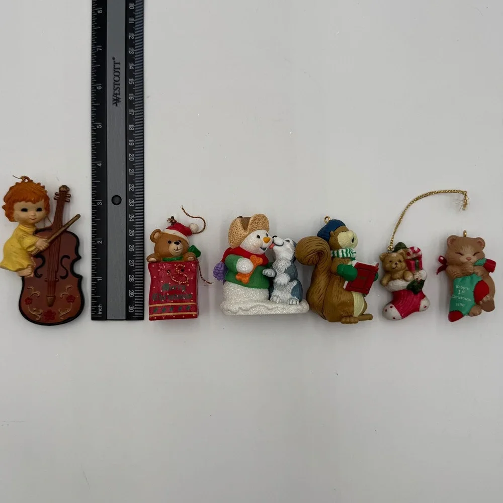 Vintage Christmas Ornaments Holiday Mixed Lot of 9 w/ Hallmark & Noma Tree Decor